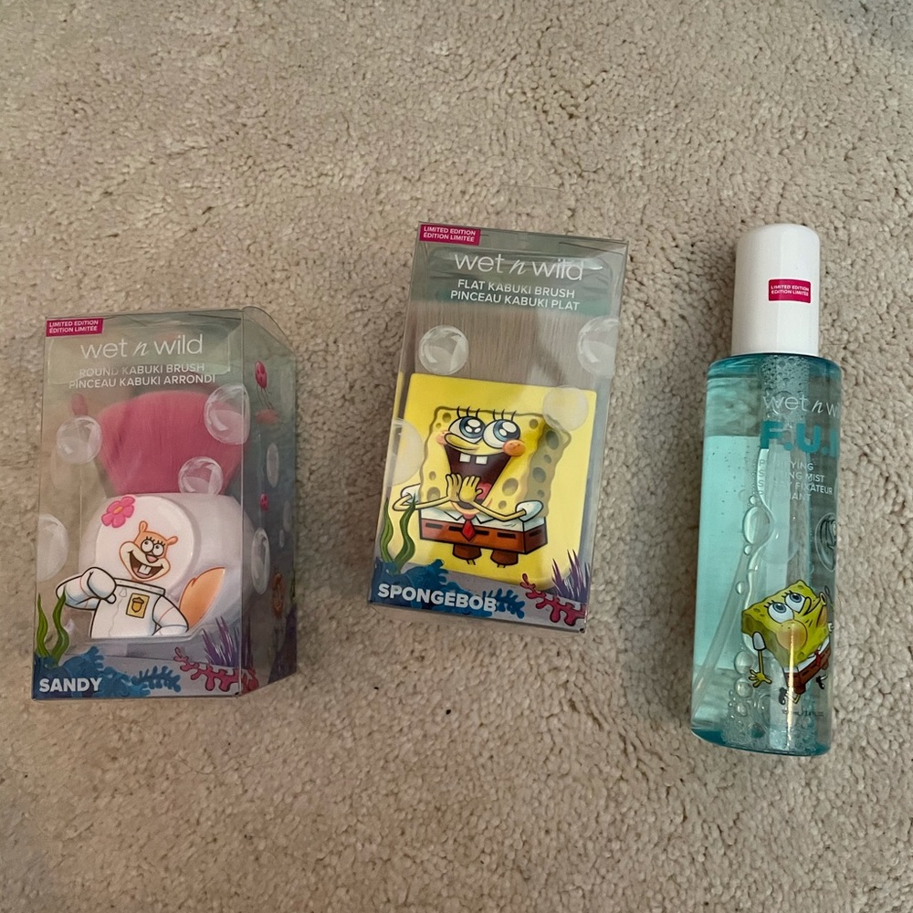 NEW Spongebob Squarepants Wet N Wild Makeup